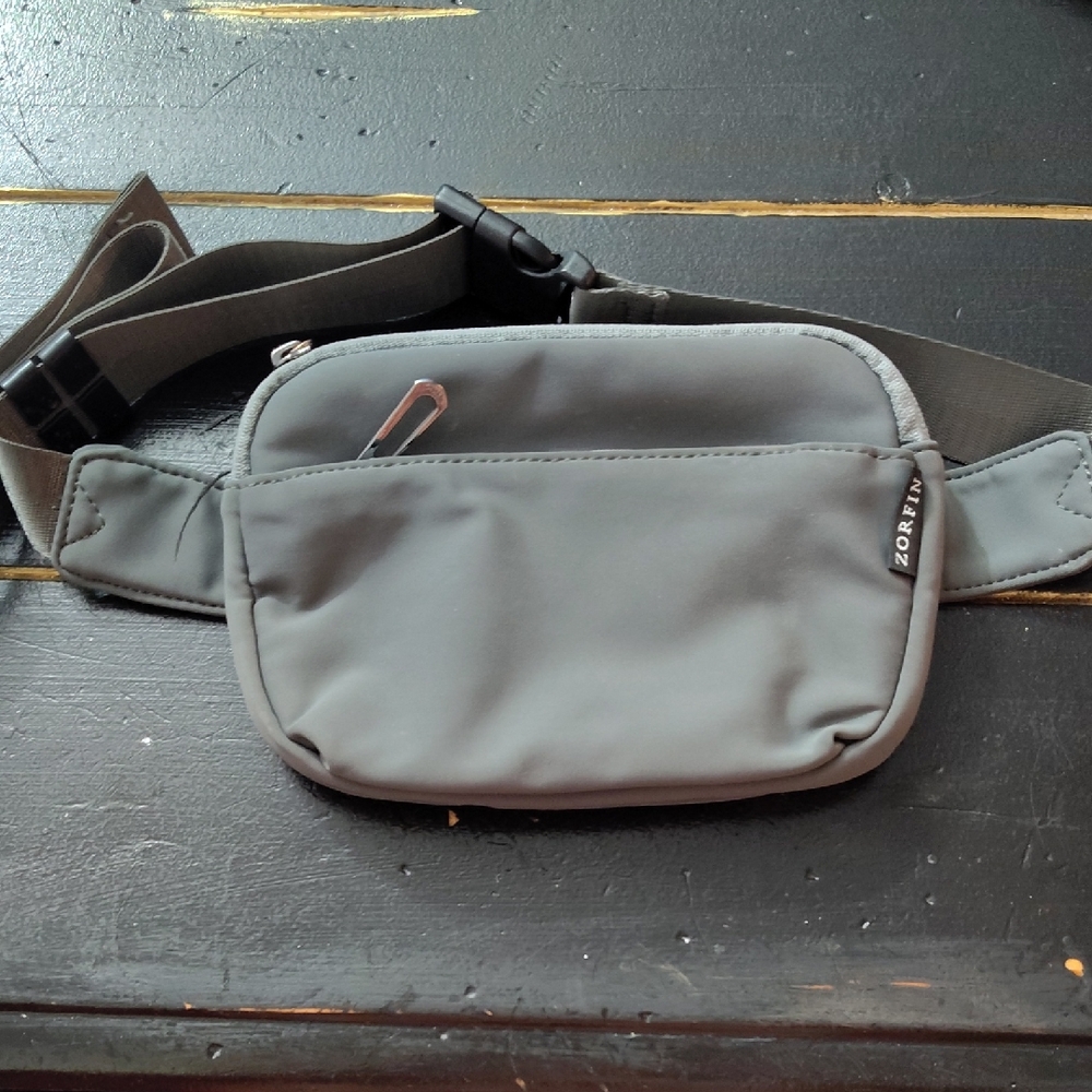 ZORFIN- WOMEN'S/UNISEX FANNY PACK